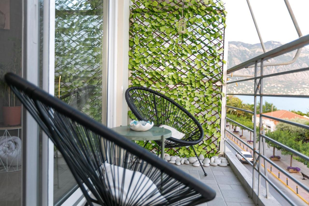 Seafront Kalamata Haven - Blue Luxury Suite Esterno foto
