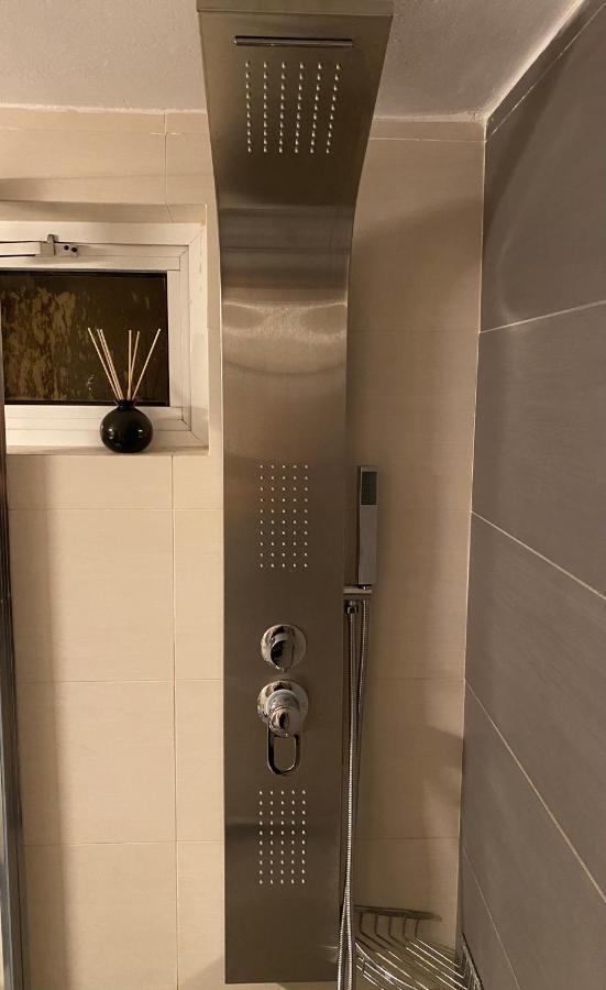 Seafront Kalamata Haven - Blue Luxury Suite Esterno foto